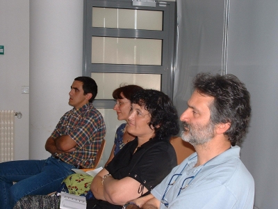 D.Gambini, Pasqualina Pergola et d'autres enseignants participant au séminaire